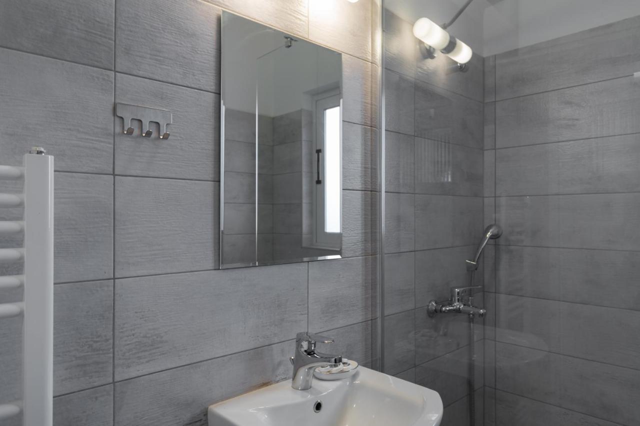 Apartment For 4 Ppl With Great View In Athènes Extérieur photo